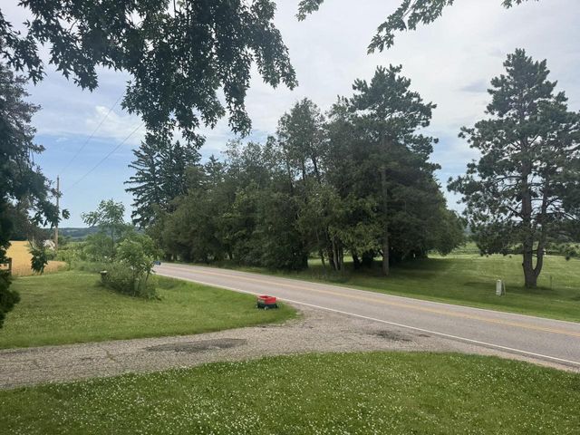 E6190 Highway 154, Reedsburg, WI 53959