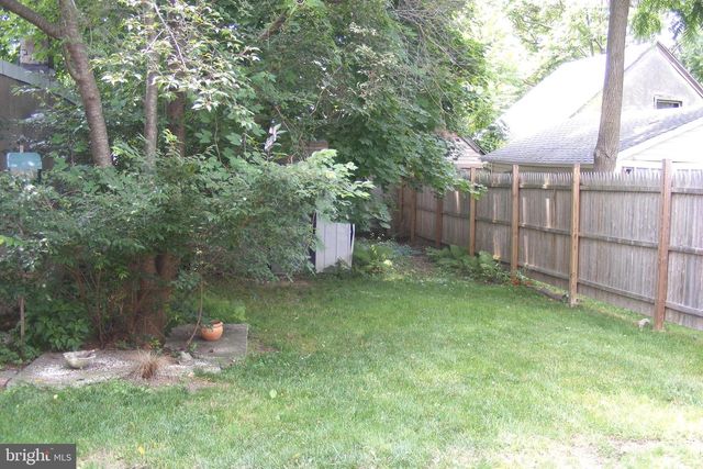 316 LOCUST AVE, Ardmore, PA 19003