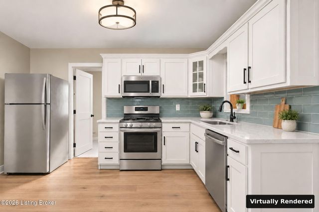 10509 Fairview Ave, Jeffersontown, KY 40299