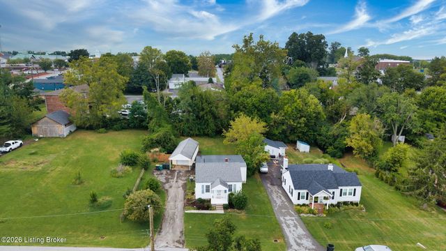 10509 Fairview Ave, Jeffersontown, KY 40299