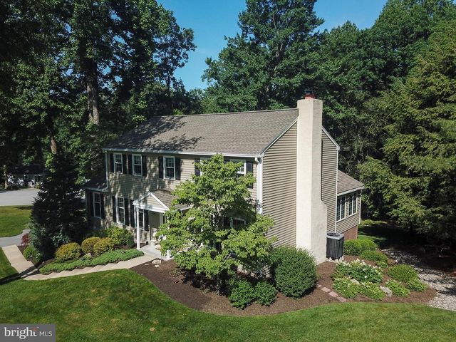 405 BROOKWOOD DR, Downingtown, PA 19335