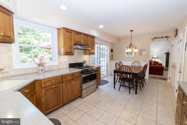405 BROOKWOOD DR, Downingtown, PA 19335