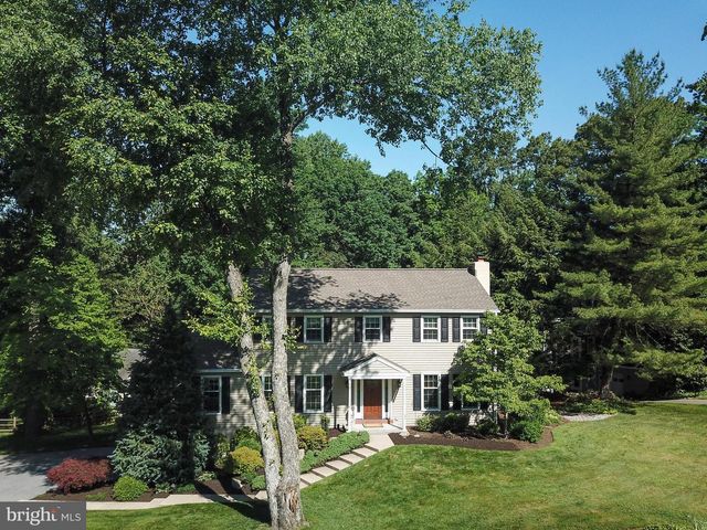 405 BROOKWOOD DR, Downingtown, PA 19335
