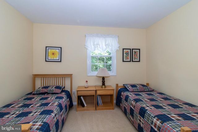 405 BROOKWOOD DR, Downingtown, PA 19335