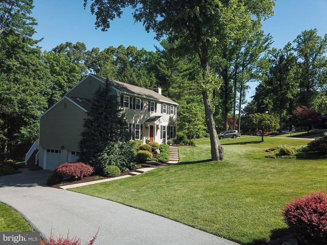 405 BROOKWOOD DR, Downingtown, PA 19335