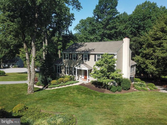 405 BROOKWOOD DR, Downingtown, PA 19335