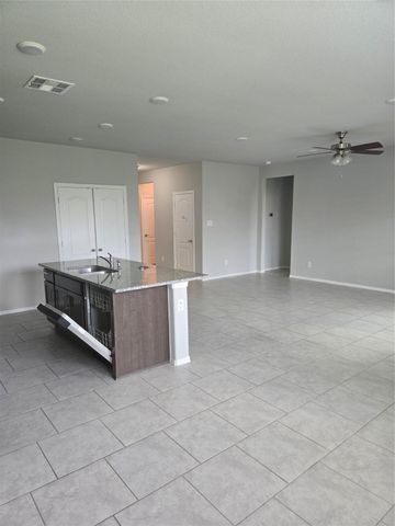 40204 S Hill Pass, Magnolia, TX 77354