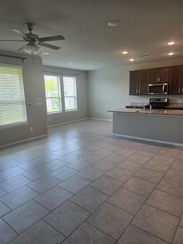 40204 S Hill Pass, Magnolia, TX 77354