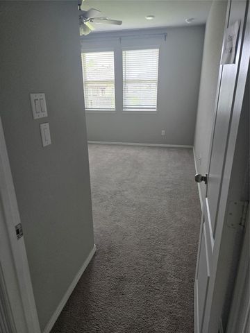 40204 S Hill Pass, Magnolia, TX 77354