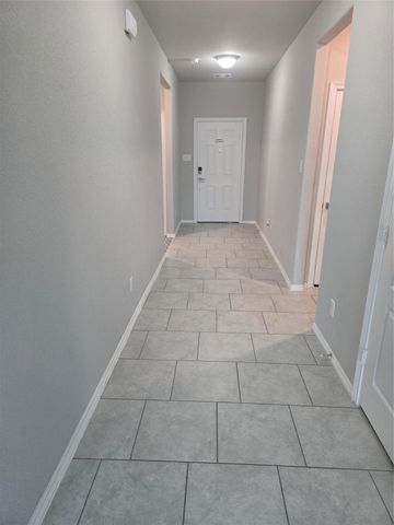 40204 S Hill Pass, Magnolia, TX 77354