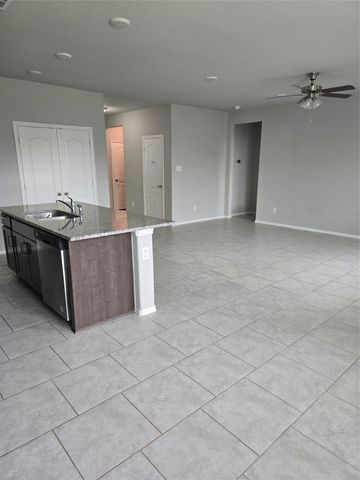 40204 S Hill Pass, Magnolia, TX 77354