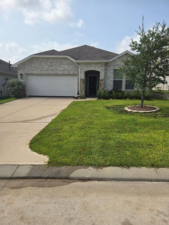 40204 S Hill Pass, Magnolia, TX 77354