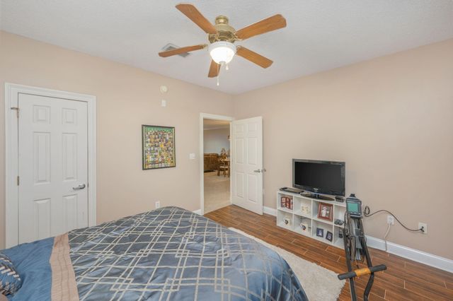 5 Laguna Street, 104, Fort Walton Beach, FL 32548