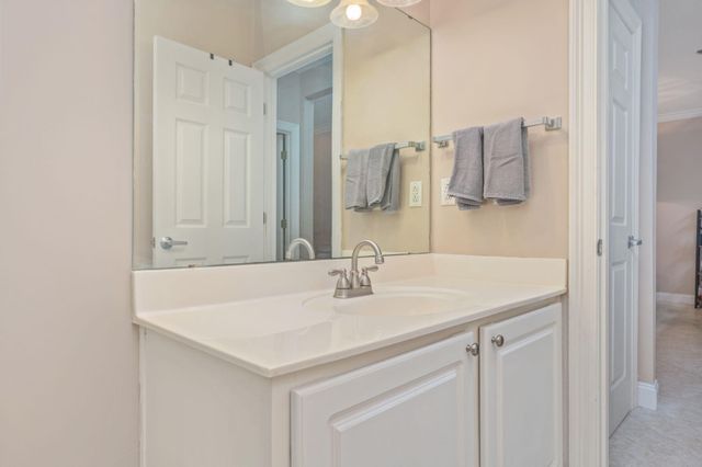 5 Laguna Street, 104, Fort Walton Beach, FL 32548