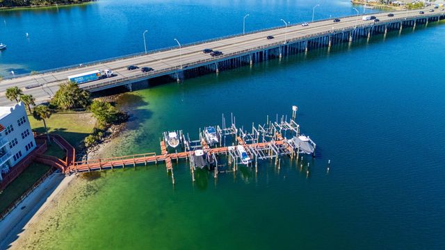 5 Laguna Street, 104, Fort Walton Beach, FL 32548