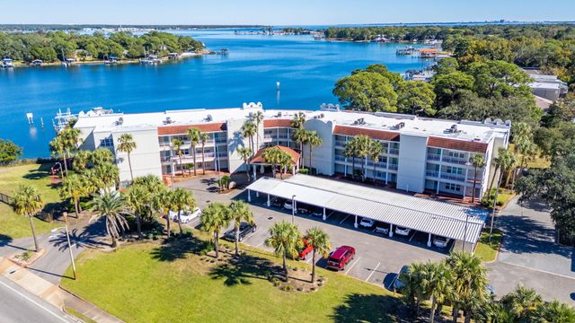 5 Laguna Street, 104, Fort Walton Beach, FL 32548