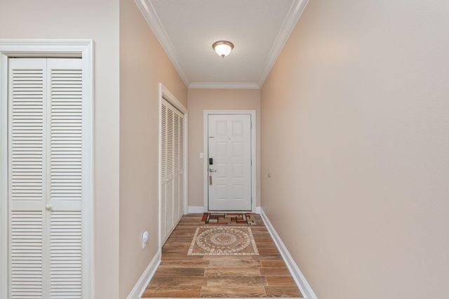 5 Laguna Street, 104, Fort Walton Beach, FL 32548