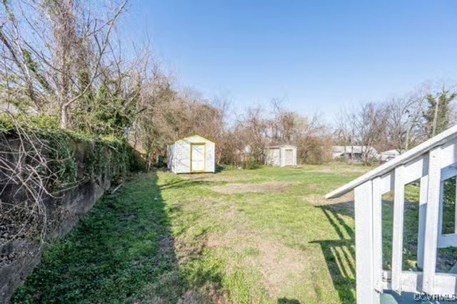 812 Harding St, Petersburg, VA 23803