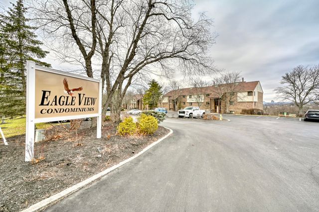 8 Eagle View Lane, Fort Thomas, KY 41075