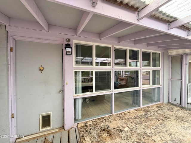 9820 S 9TH Street, Mayer, AZ 86333