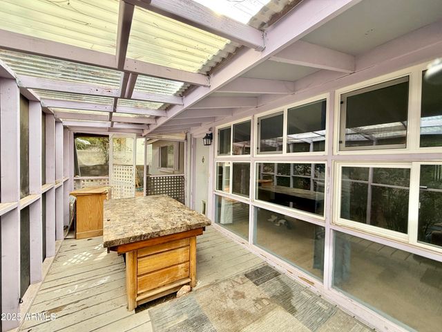 9820 S 9TH Street, Mayer, AZ 86333