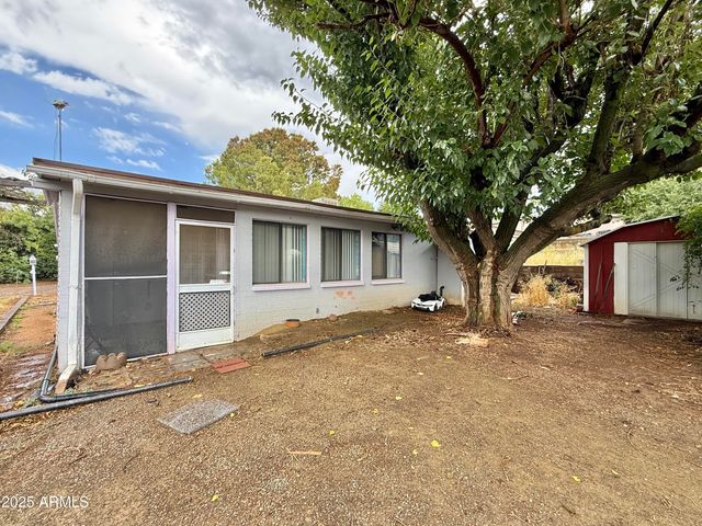 9820 S 9TH Street, Mayer, AZ 86333