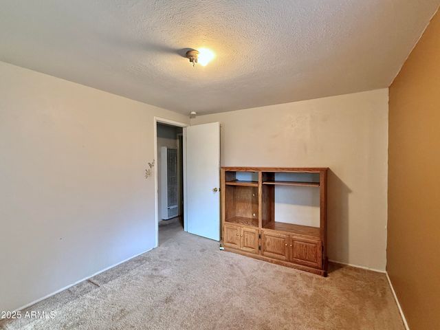 9820 S 9TH Street, Mayer, AZ 86333