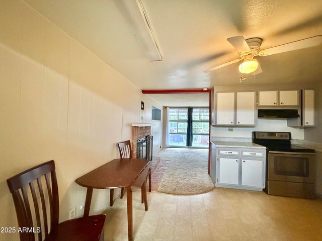 9820 S 9TH Street, Mayer, AZ 86333