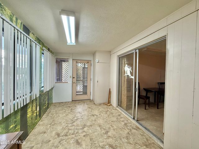 9820 S 9TH Street, Mayer, AZ 86333