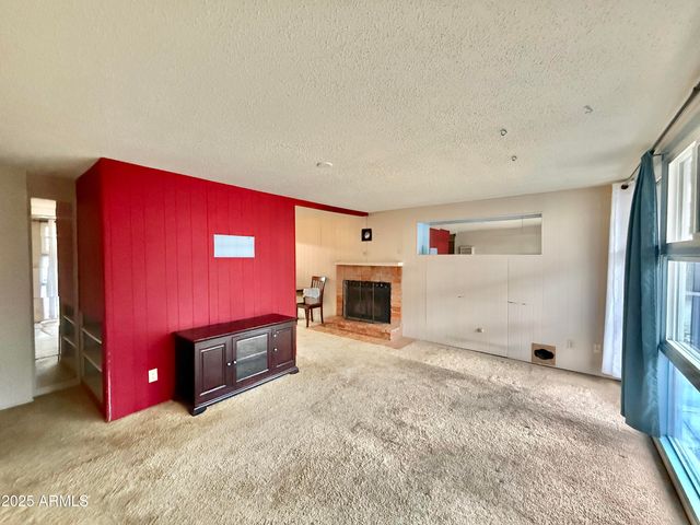 9820 S 9TH Street, Mayer, AZ 86333