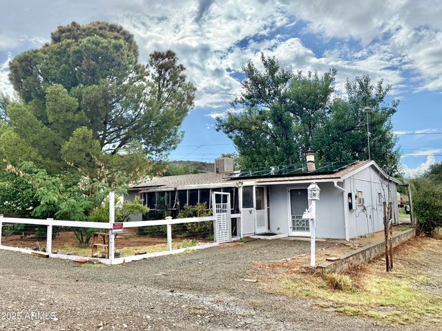 9820 S 9TH Street, Mayer, AZ 86333