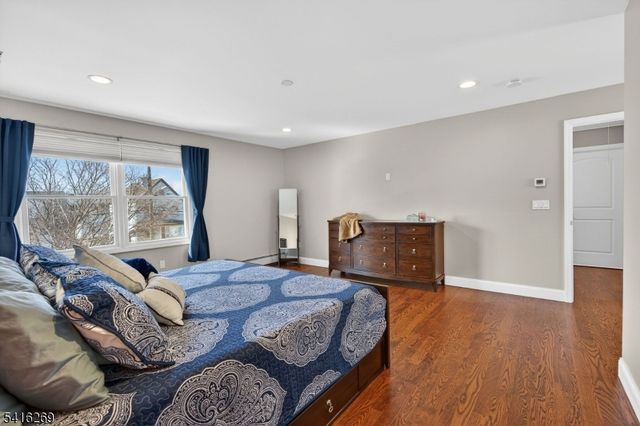 739 5Th Ave, Lyndhurst Twp., NJ 07071