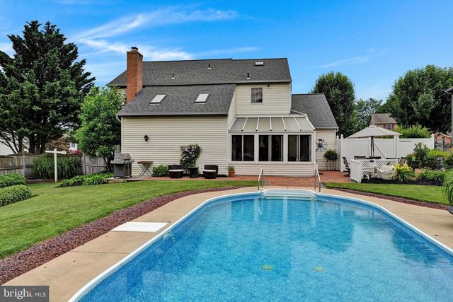16 JASON AVE, Denver, PA 17517