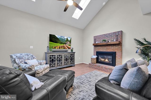 16 JASON AVE, Denver, PA 17517