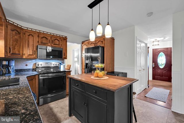 16 JASON AVE, Denver, PA 17517