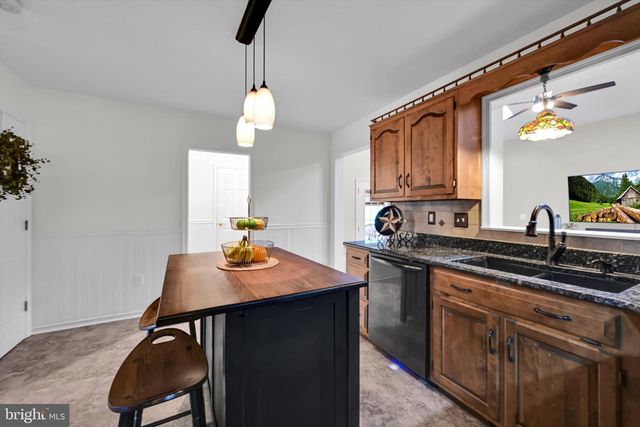 16 JASON AVE, Denver, PA 17517
