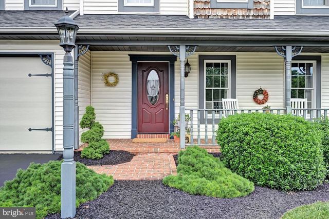 16 JASON AVE, Denver, PA 17517