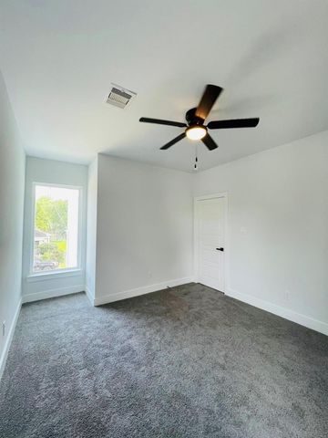 8131 Saint Louis Street, Houston, TX 77028
