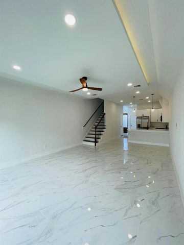 8131 Saint Louis Street, Houston, TX 77028