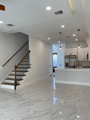 8131 Saint Louis Street, Houston, TX 77028