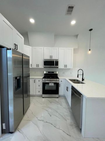 8131 Saint Louis Street, Houston, TX 77028