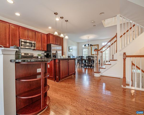 389 CLAREMONT LN, Crozet, VA 22932