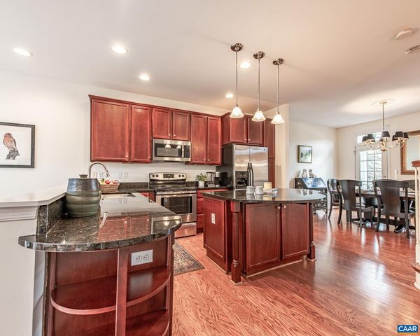 389 CLAREMONT LN, Crozet, VA 22932