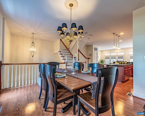 389 CLAREMONT LN, Crozet, VA 22932