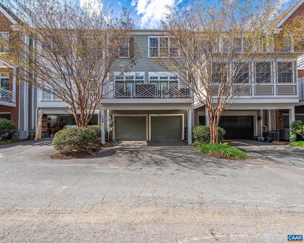 389 CLAREMONT LN, Crozet, VA 22932