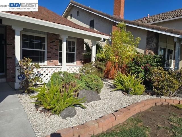 24354 Chandler Rd, Hayward, CA 94545