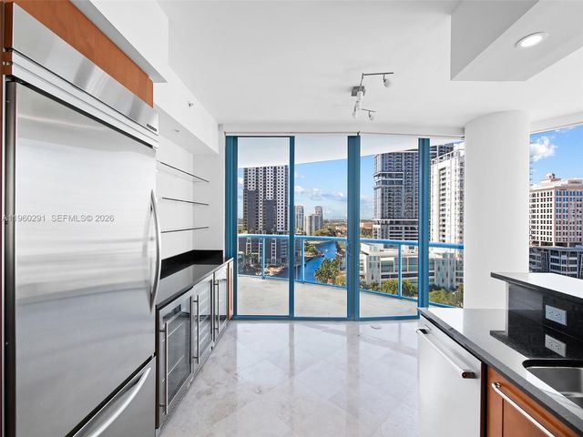 333 Las Olas Way 1502, Fort Lauderdale, FL 33301