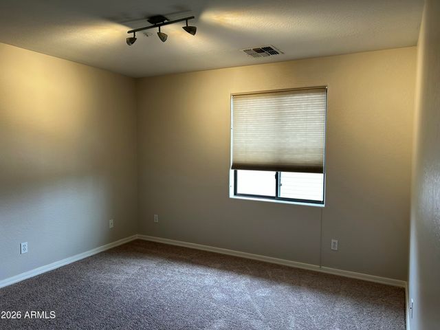 712 S BECK Avenue, Tempe, AZ 85281