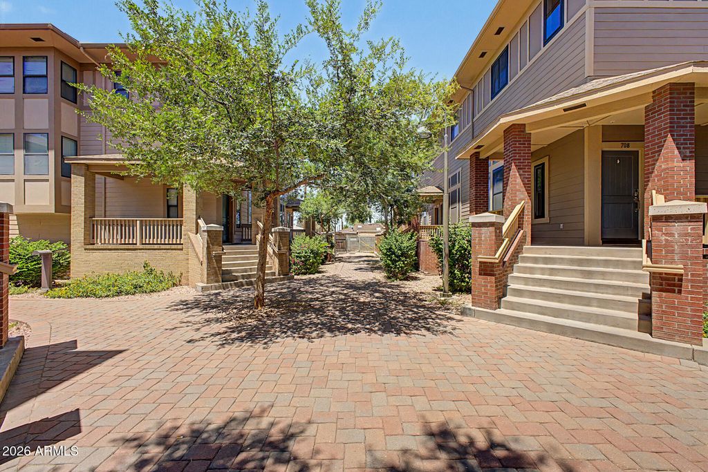 712 S BECK Avenue, Tempe, AZ 85281 — photo 5