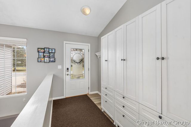 7476 Tillicum Trail Ne, Cannon Twp, MI 49341